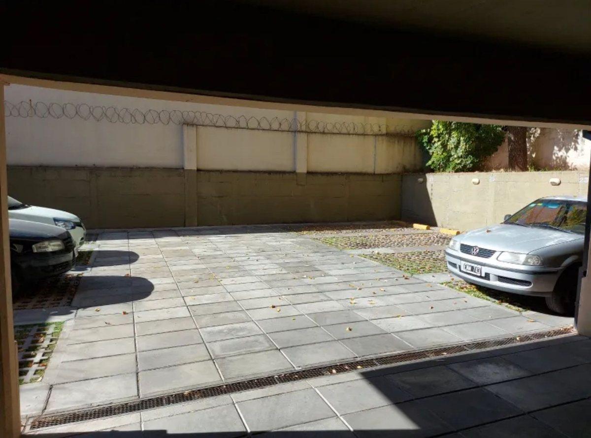Foto de VENTA COCHERA EN EL CENTRO DE SAN FERNANDO,PERMUTA, imagen 3