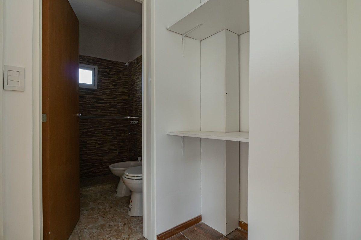 Foto de VENTA DPTO 2 AMB HUR. APTO CREDITO, imagen 1
