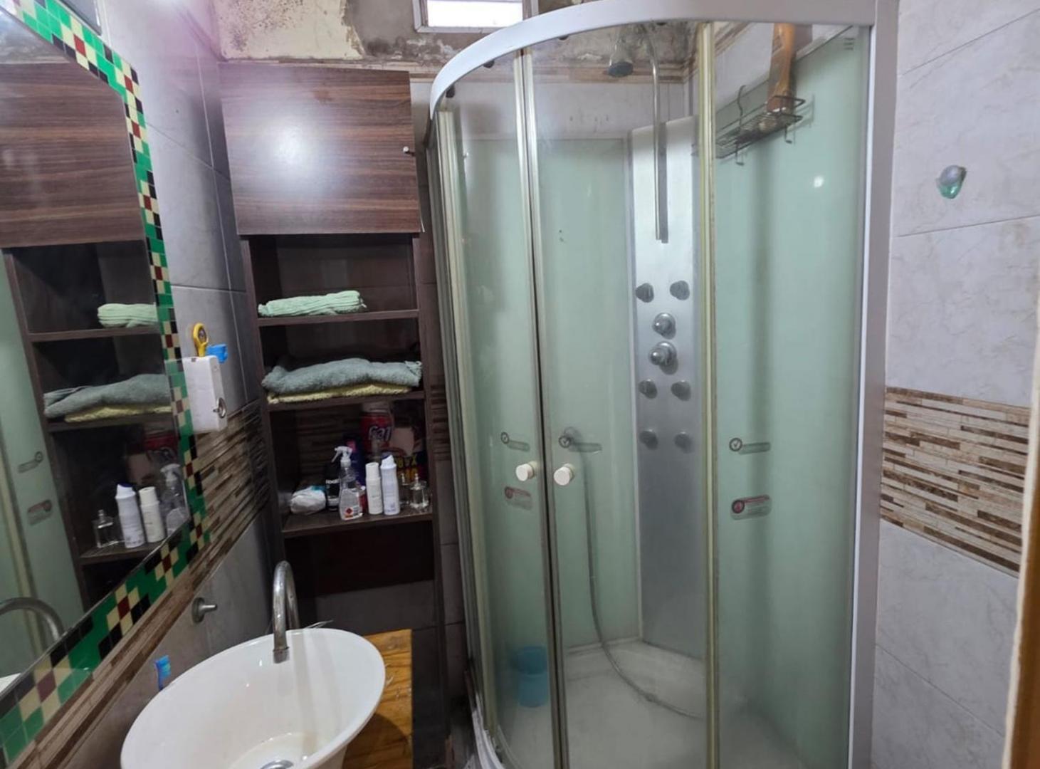 Foto de VENTA PH 3 AMB - CASEROS., imagen 3