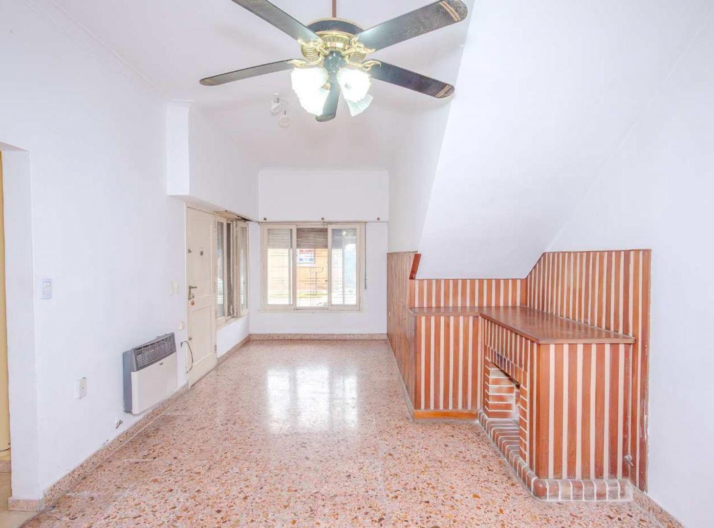 Foto de Venta Ph 4 ambientes patio cochera Villa Lynch, imagen 5