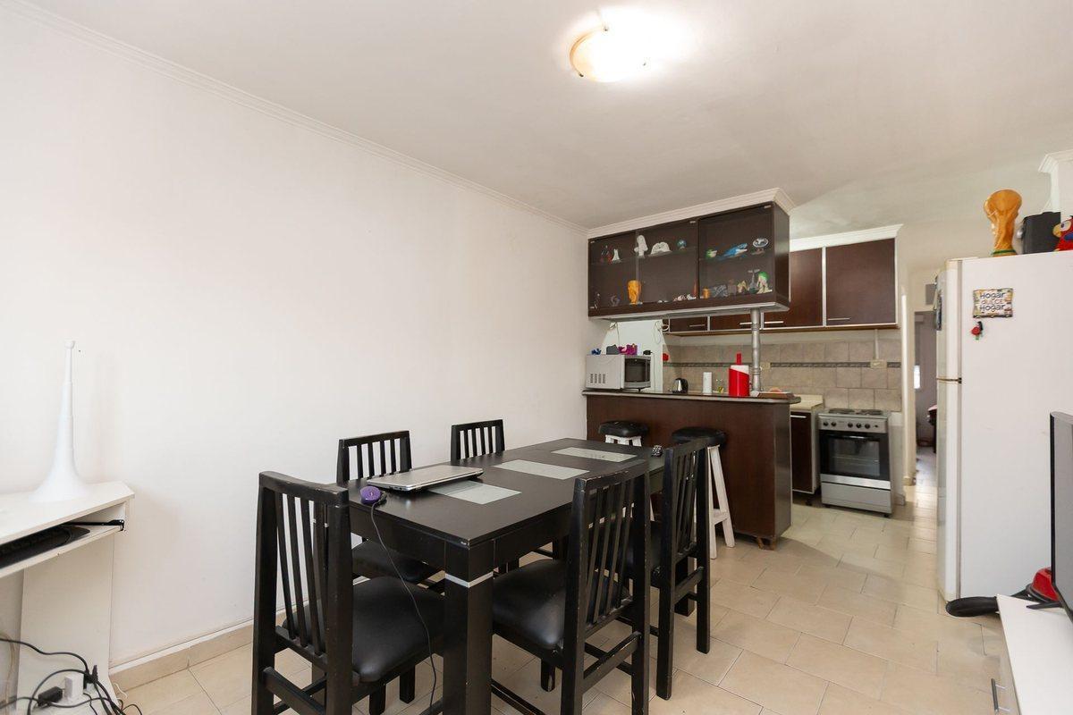 Foto de VENTA DPTO 2 AMB EN MORON - PERMUTA, imagen 1