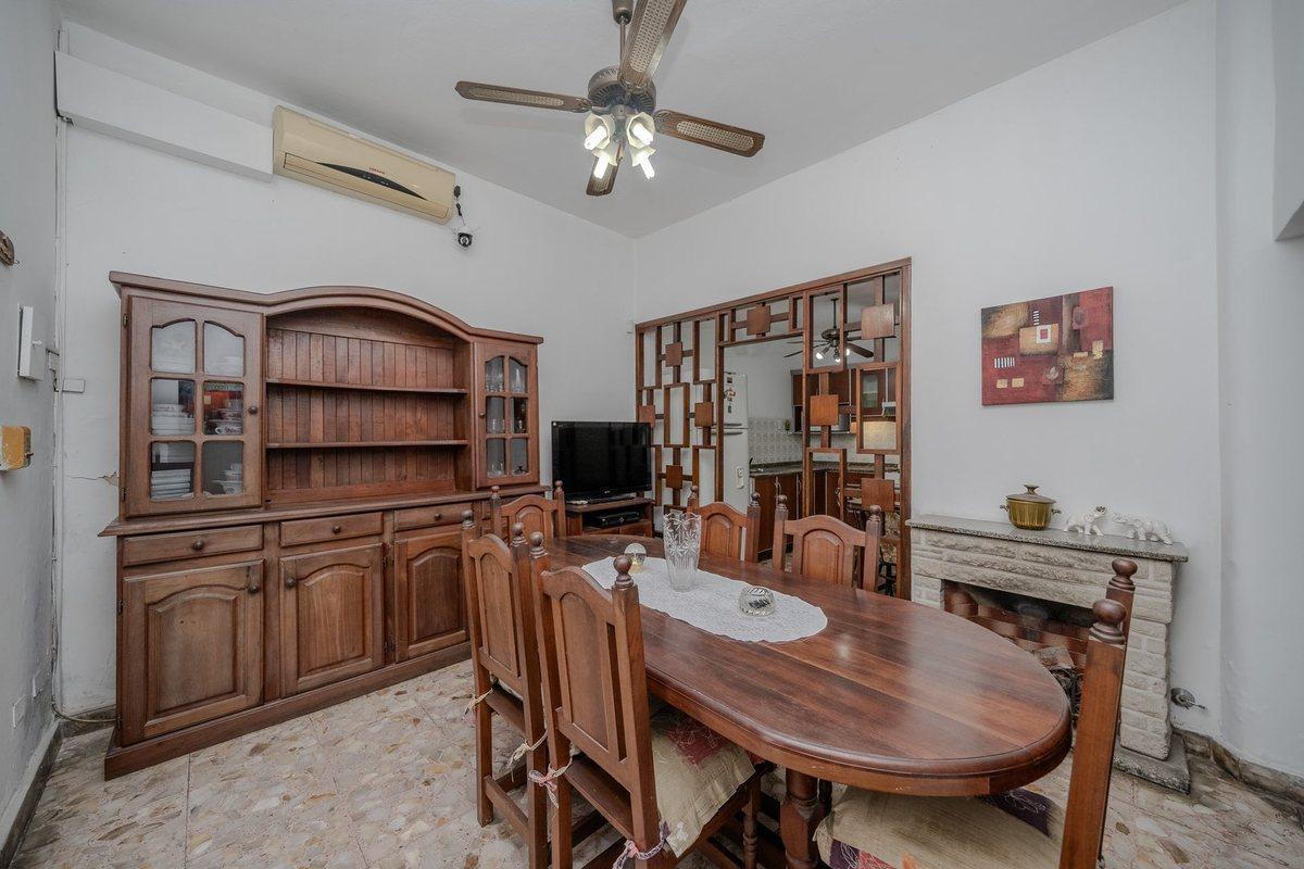 Foto de VENTA PH 4 AMB EN CIUDADELA CON COCHERA Y TERRAZA, imagen 4