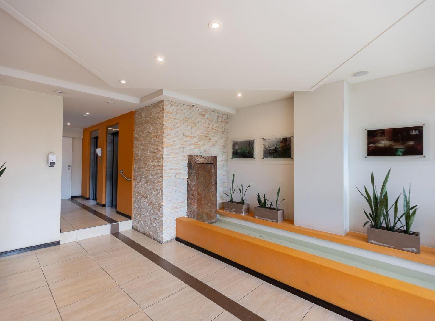 Foto de VENTA DEPTO MONOAMBIENTE C/BALCON MORON - PERMUTA, imagen 5