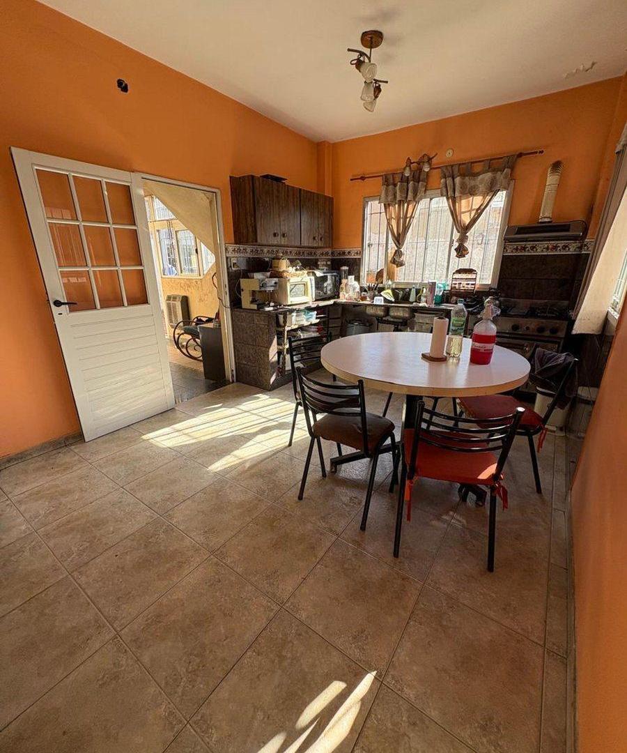 Foto de VENTA CASA 3 AMB/COCHERA/PATIO.SAN JUSTO, imagen 4