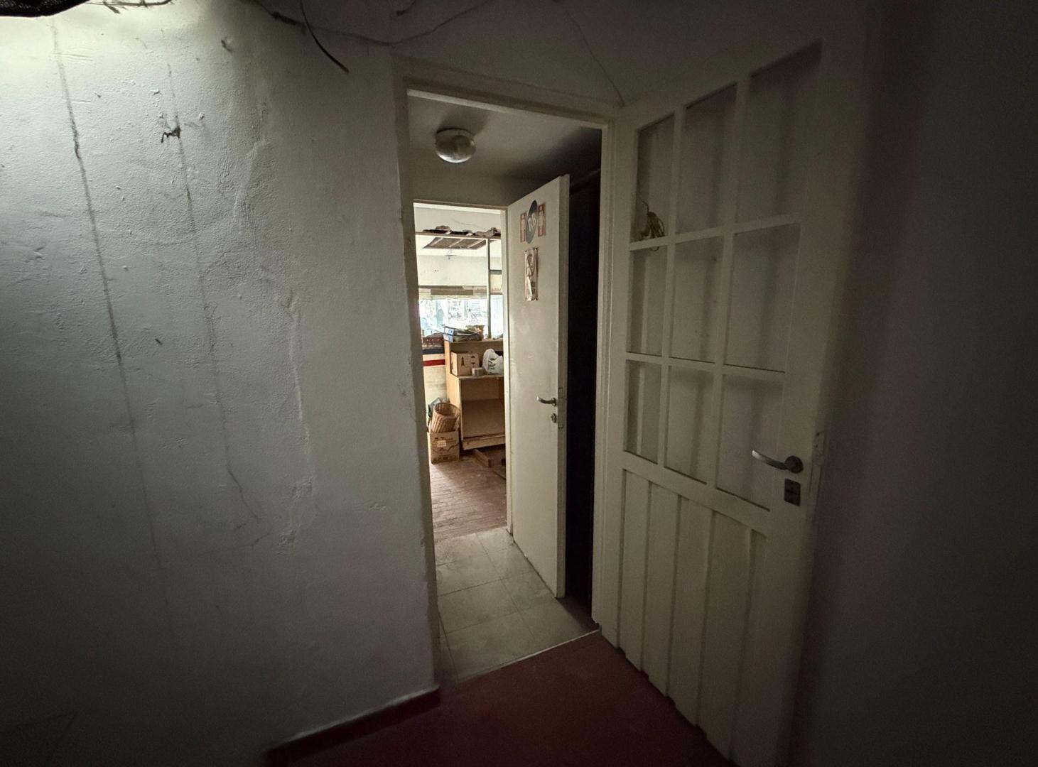 Foto de Venta - Local Comercial - Olivos, imagen 5