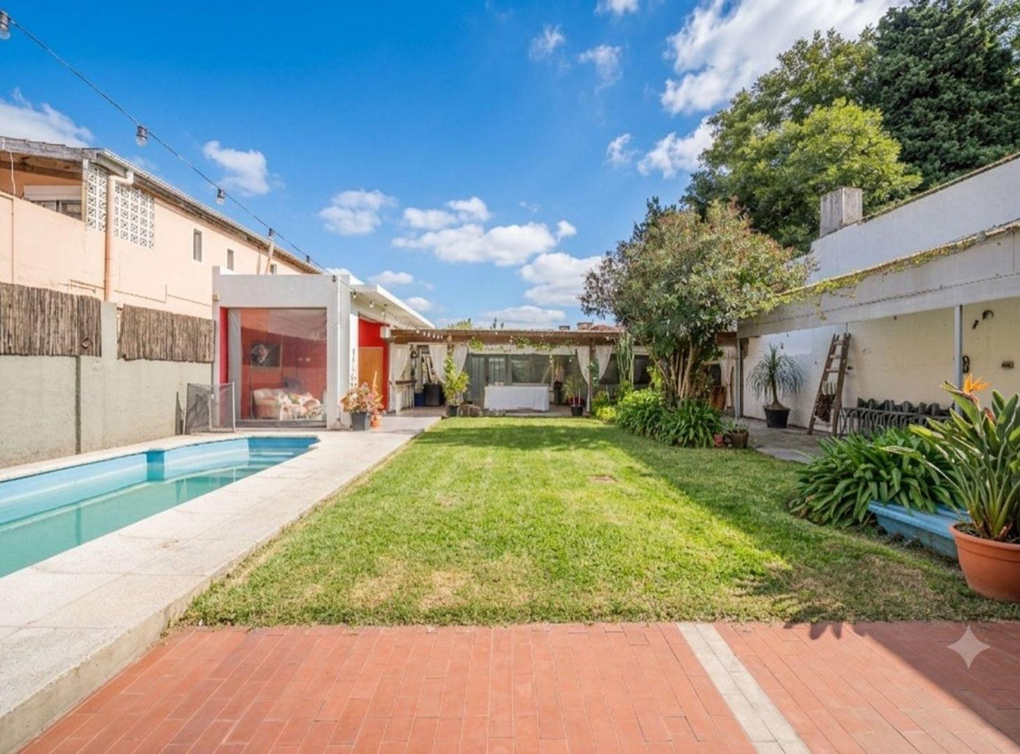 Foto de VENTA CASA VILLA BALLESTER SOBRE LOTE 590M2 PILETA, imagen 4