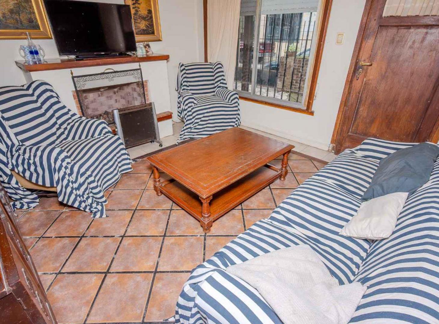 Foto de VENTA CASA 5 AMB + PLAY ROOM MARTINEZ, imagen 3