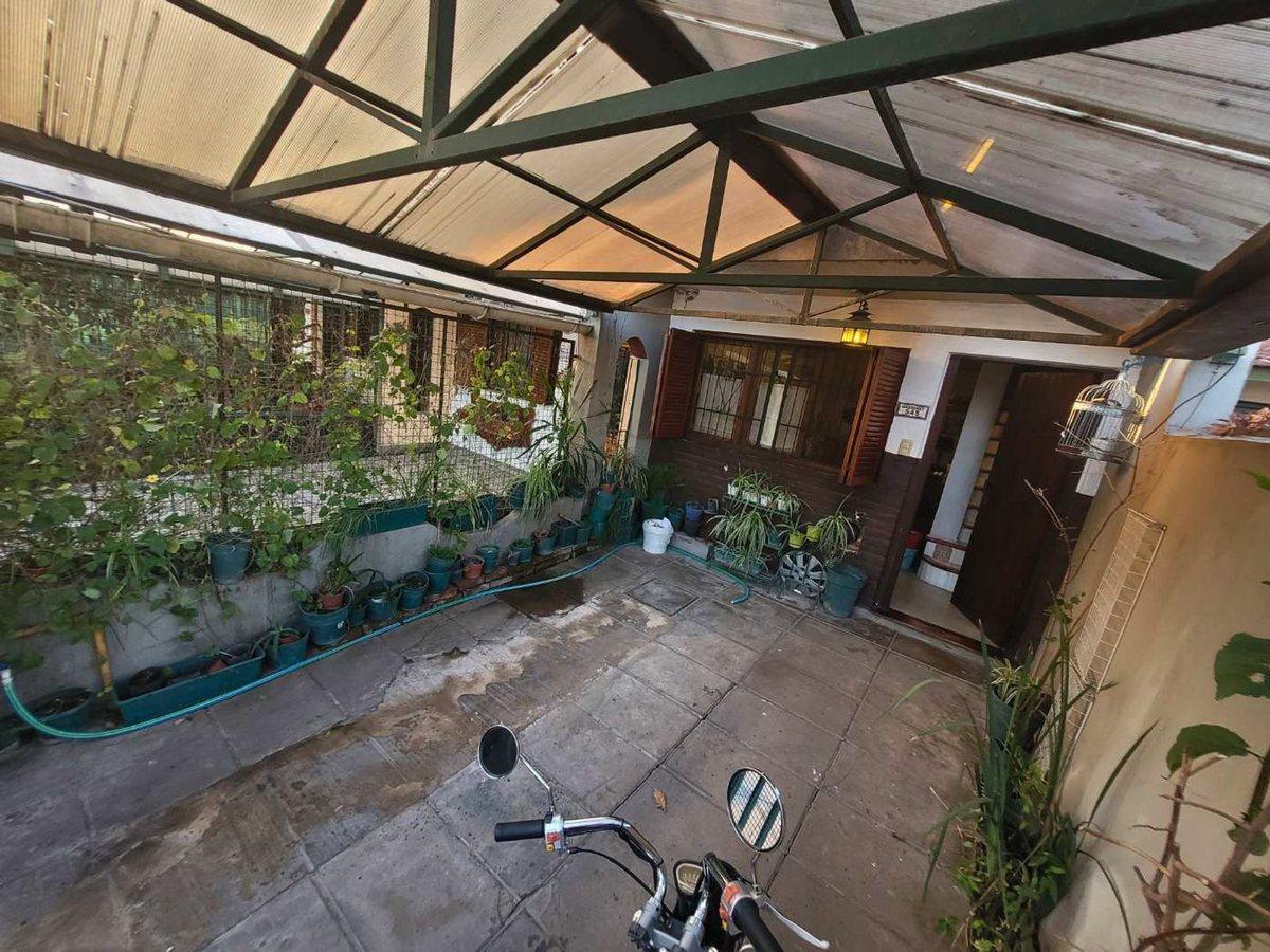 Foto de VENTA DUPLEX 3AMB HURLINGHAM PRQ QUIRNO APTO CREDI, imagen 1