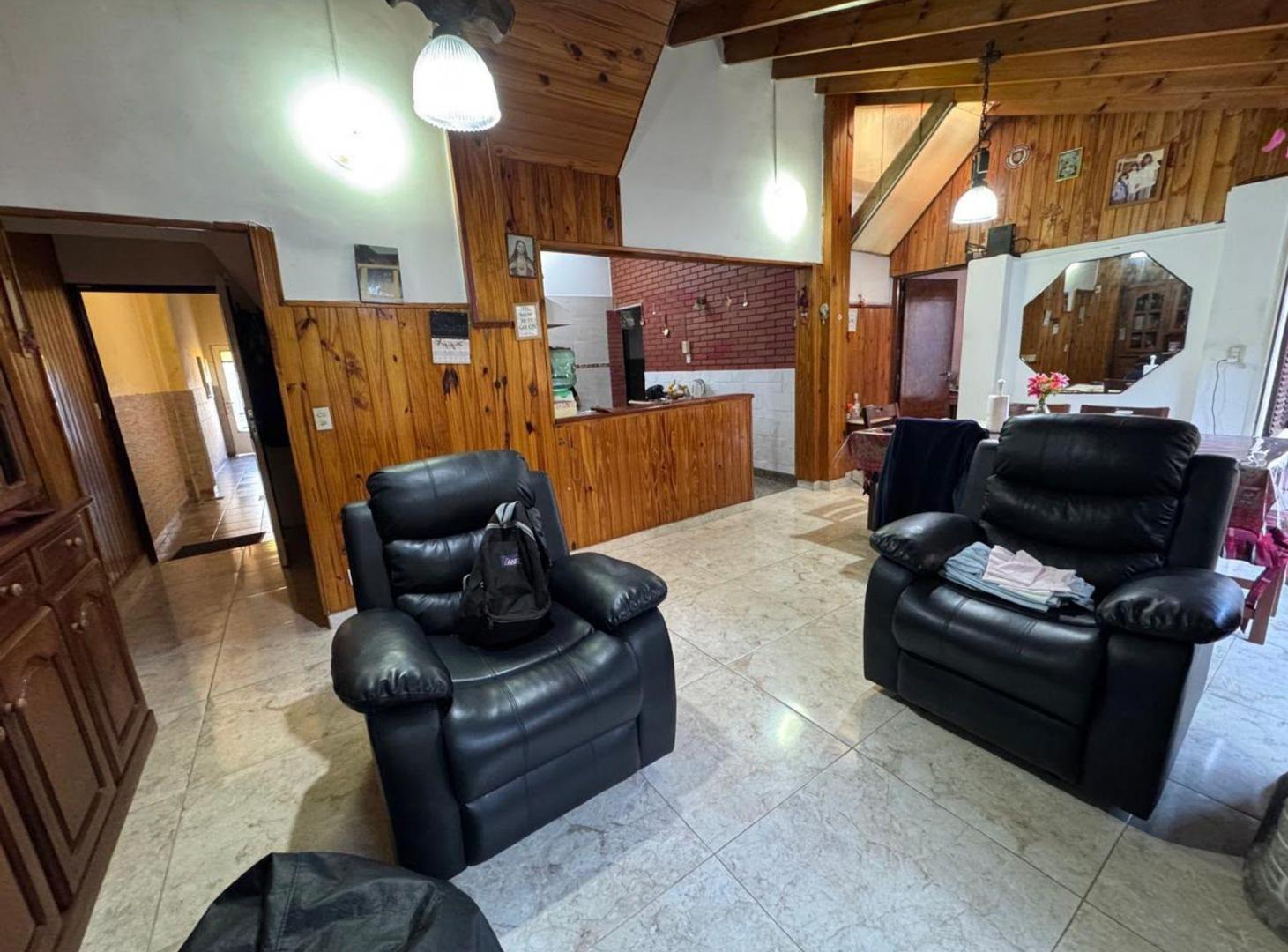 Foto de VENTA PH 4 AMB CON COCHERA EN CASEROS APTO CRÉDITO, imagen 5