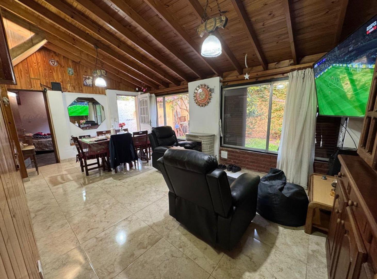 Foto de VENTA PH 4 AMB CON COCHERA EN CASEROS APTO CRÉDITO, imagen 3