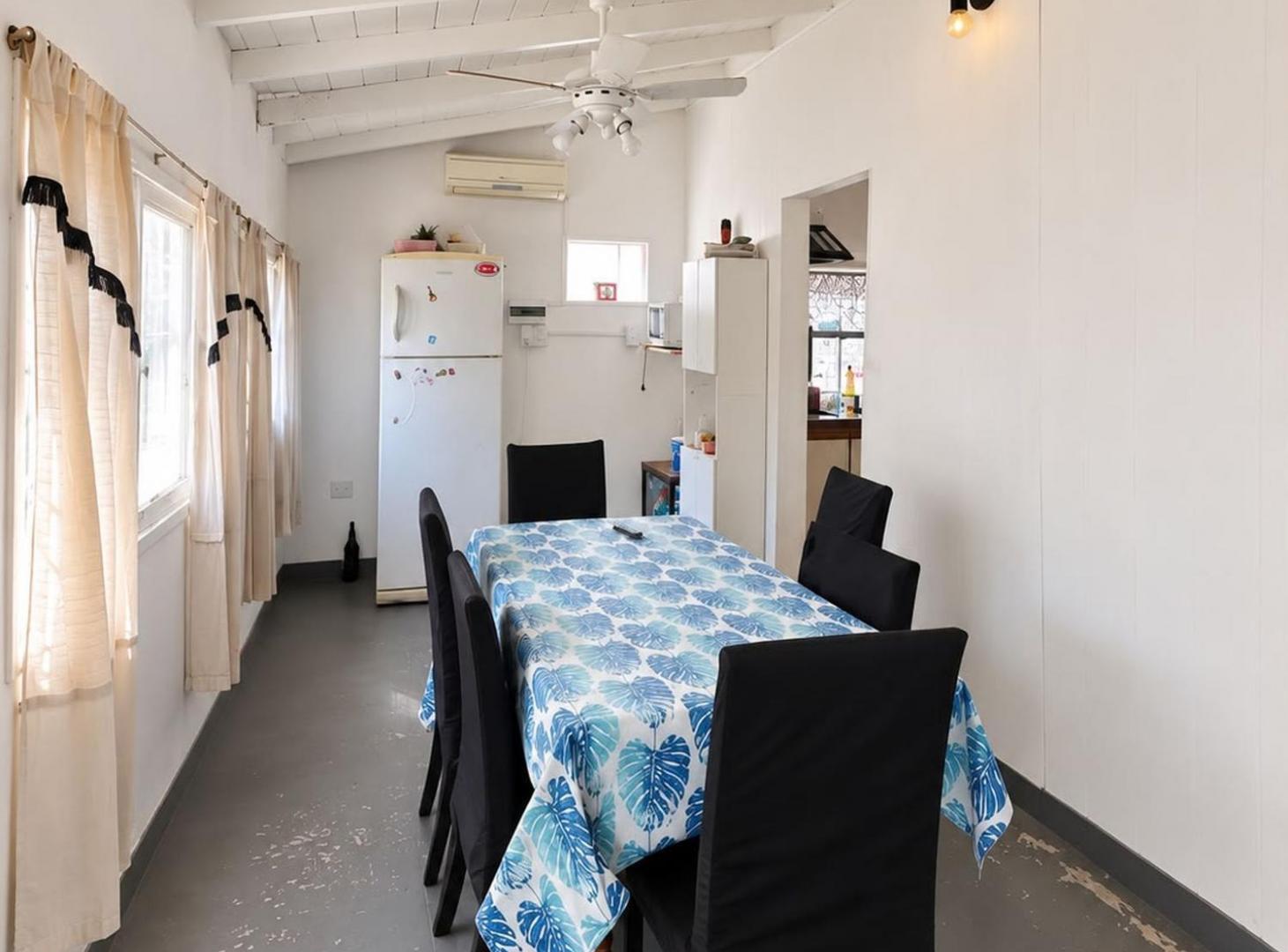 Foto de VENTA DE CASA 3 AMBIENTES. V LUZURIAGA PERMUTA, imagen 2
