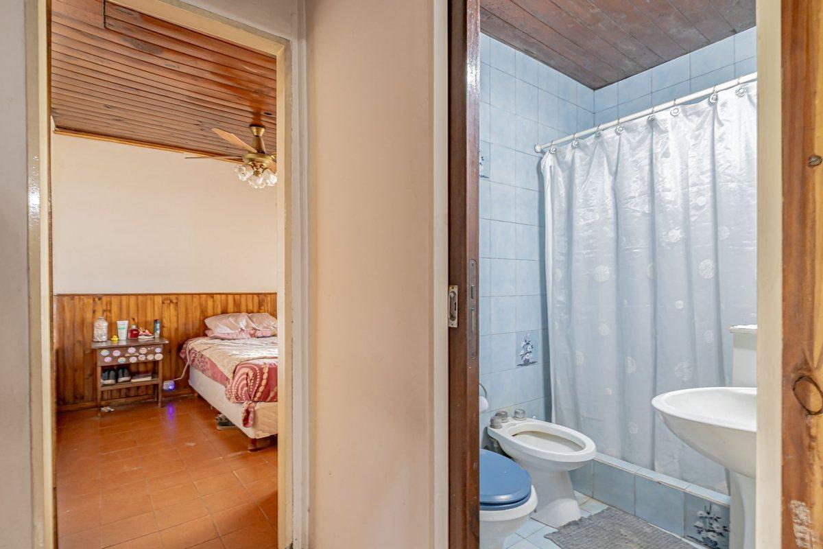 Foto de CASA 4 AMB HURLINGHAM CON PARQUE Y PILETA, imagen 3