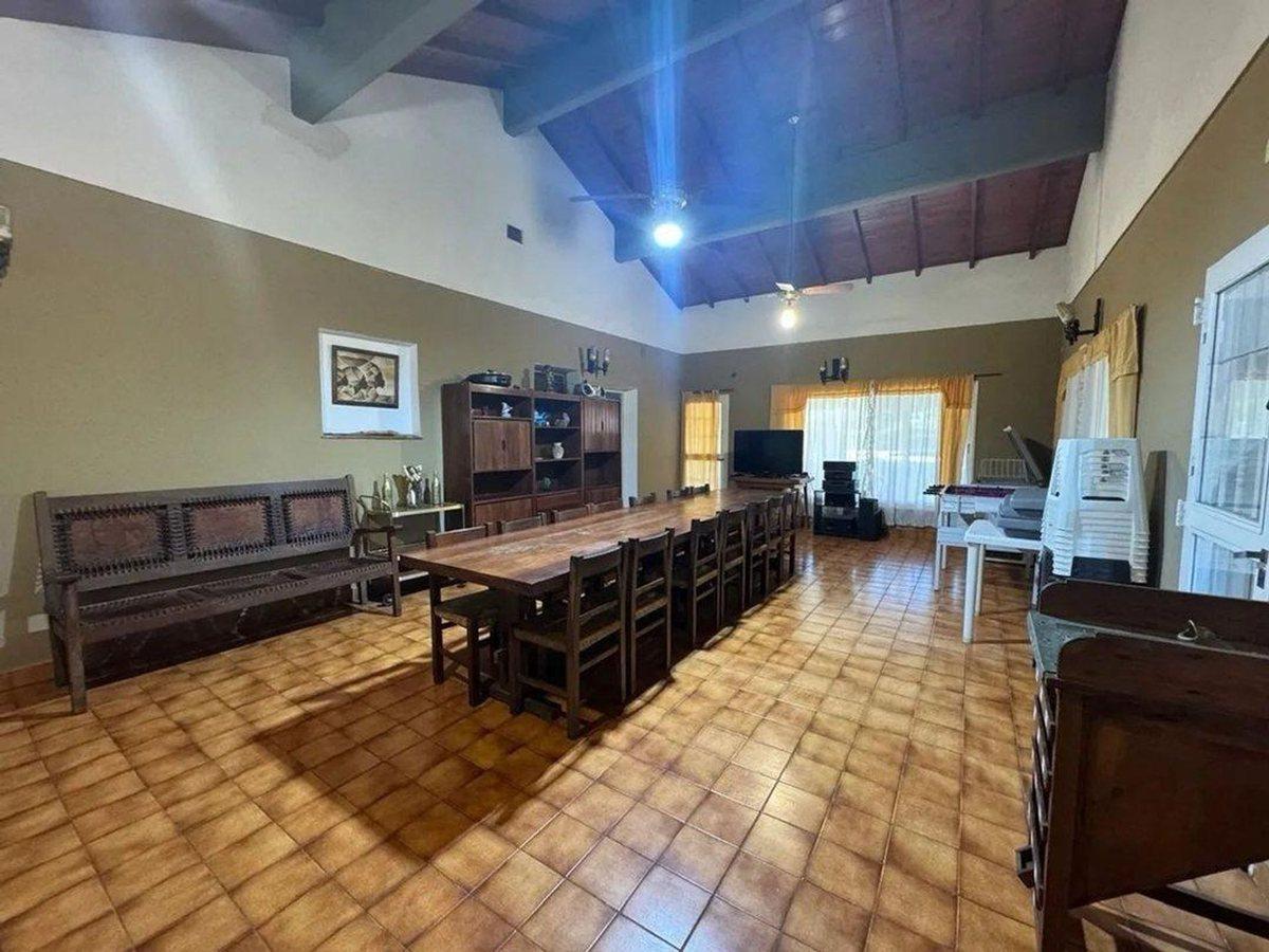 Foto de VENTA CASA 2678M2! A 20 CDRAS EST. PADUA, imagen 4