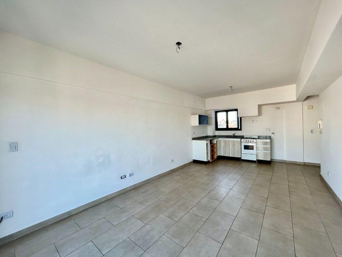 Foto de Alquiler moderno Monoambiente Saenz Pena, imagen 5