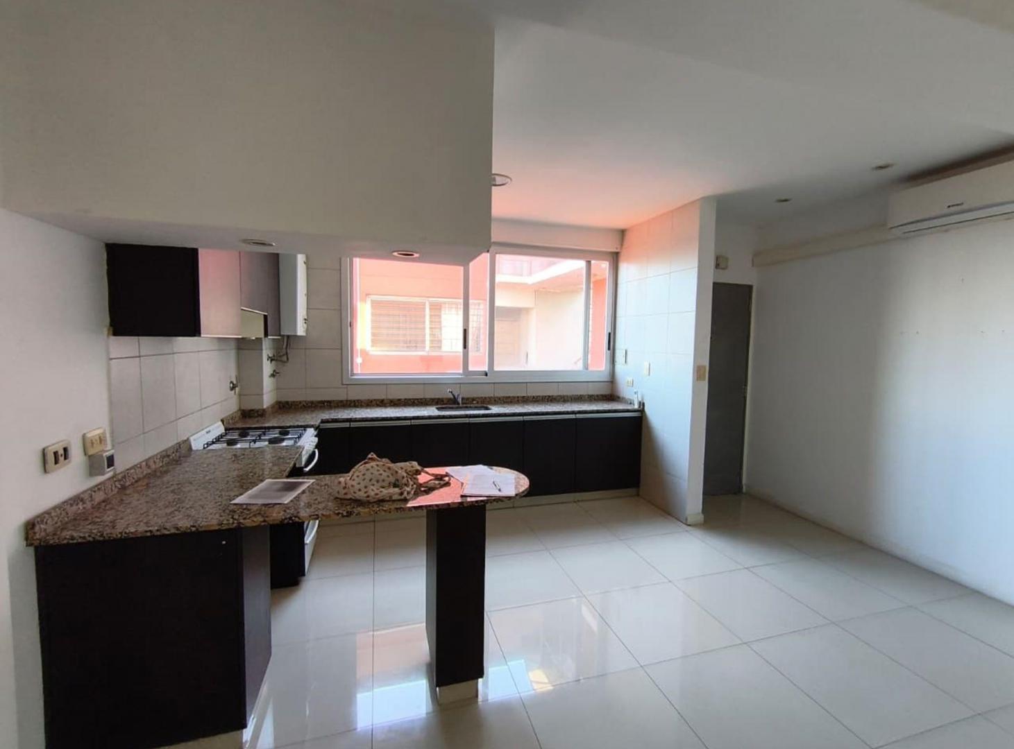 Foto de Venta Dto 2Amb en San Martin OPORTUNIDAD PERMUTA, imagen 1