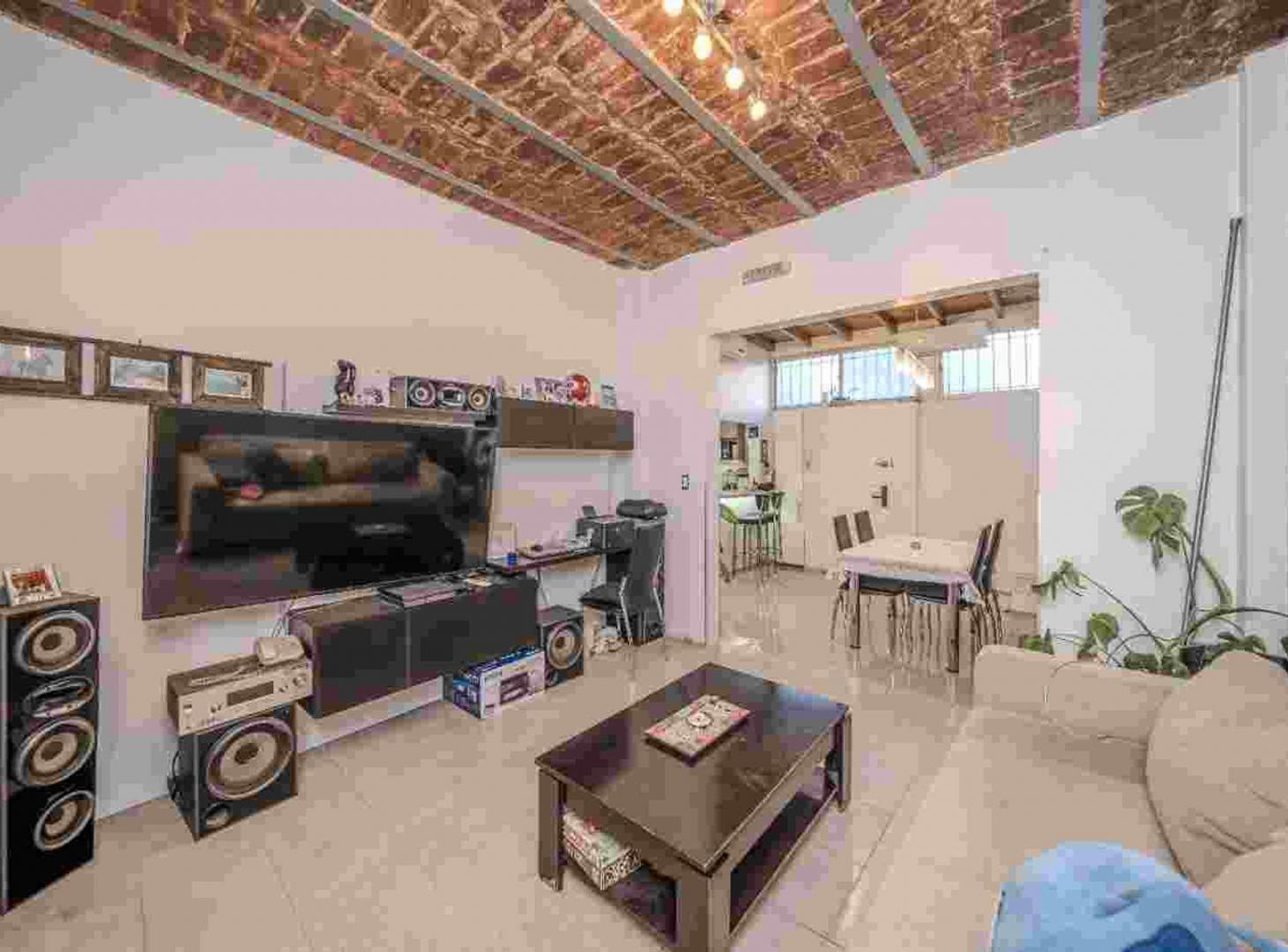 Foto de VENTA PH 3 AMBIENTES CON TERRAZA - CASEROS, imagen 3