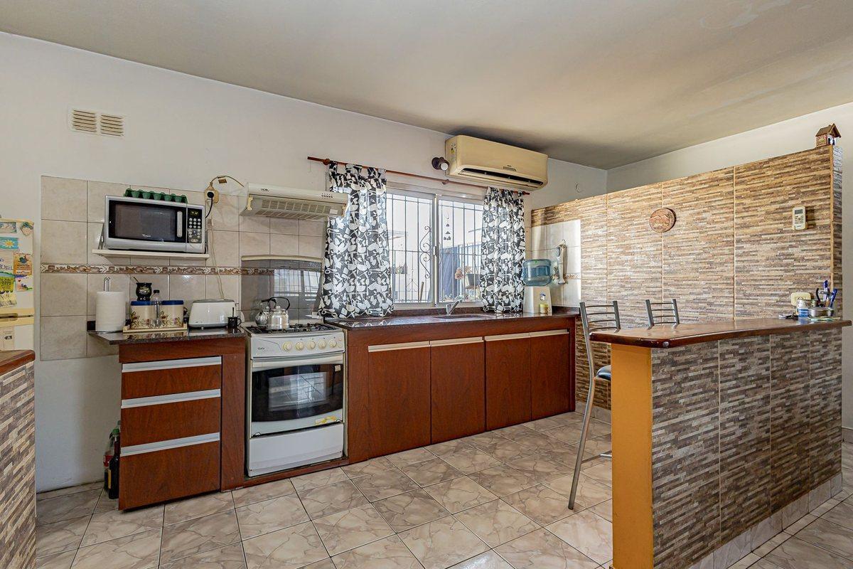 Foto de GALPON+CASA VENTA P. PODESTA IDEAL RENTA PERMUTA!, imagen 4