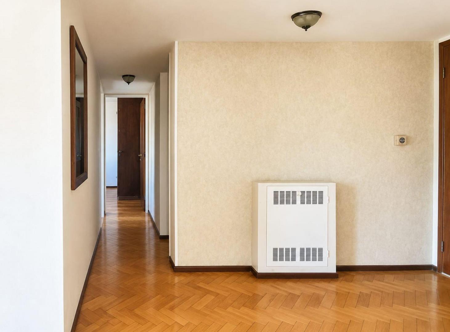 Foto de VENTA DPTO.3 AMB - CASEROS CENTRO, imagen 2