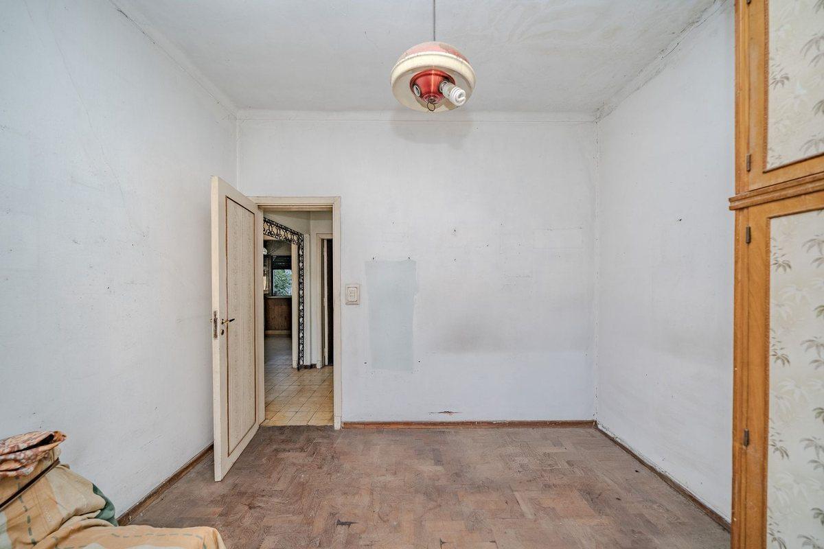 Foto de VENTA CASA 3 AMB. CON GARAGE A. CREDITO-PERMUTA, imagen 3