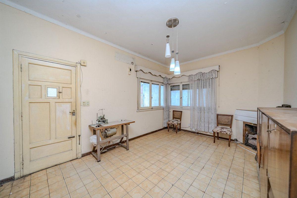 Foto de VENTA CASA 3 AMB. CON GARAGE A. CREDITO-PERMUTA, imagen 5