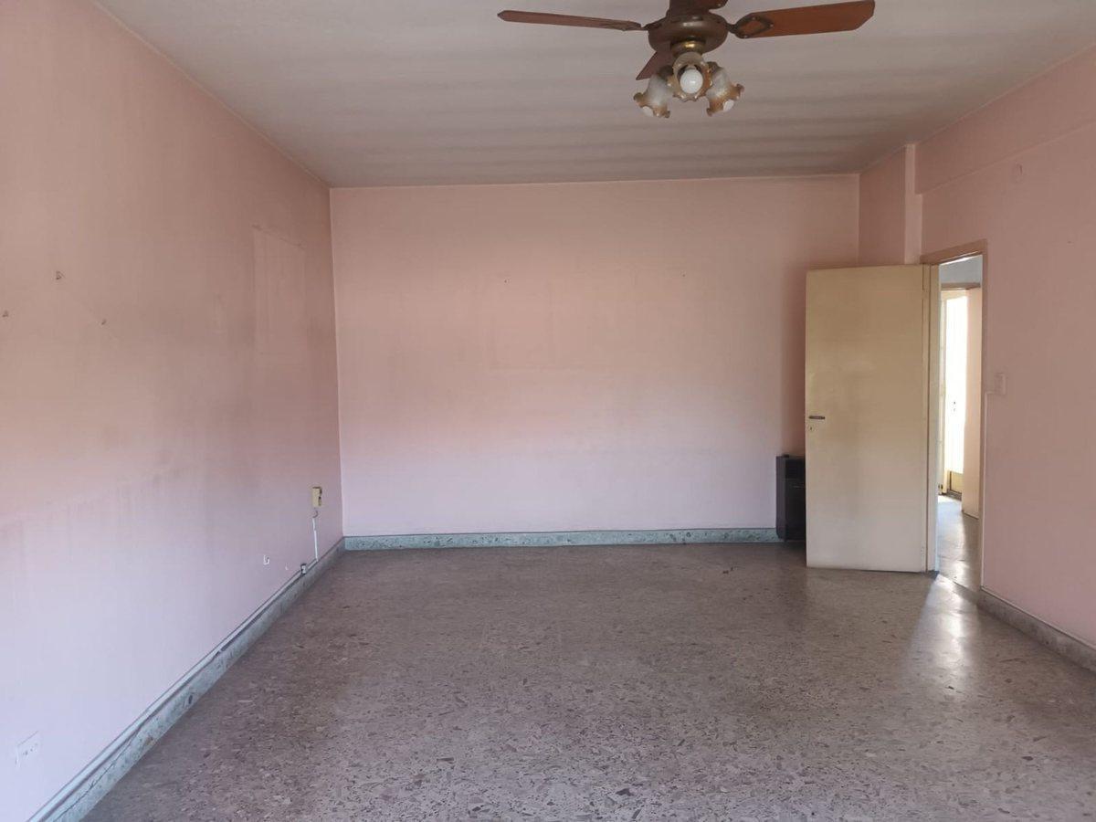 Foto de DEPARTAMENTO 4 AMB ( TIPO CASA) CON TERRAZA VELEZ, imagen 2