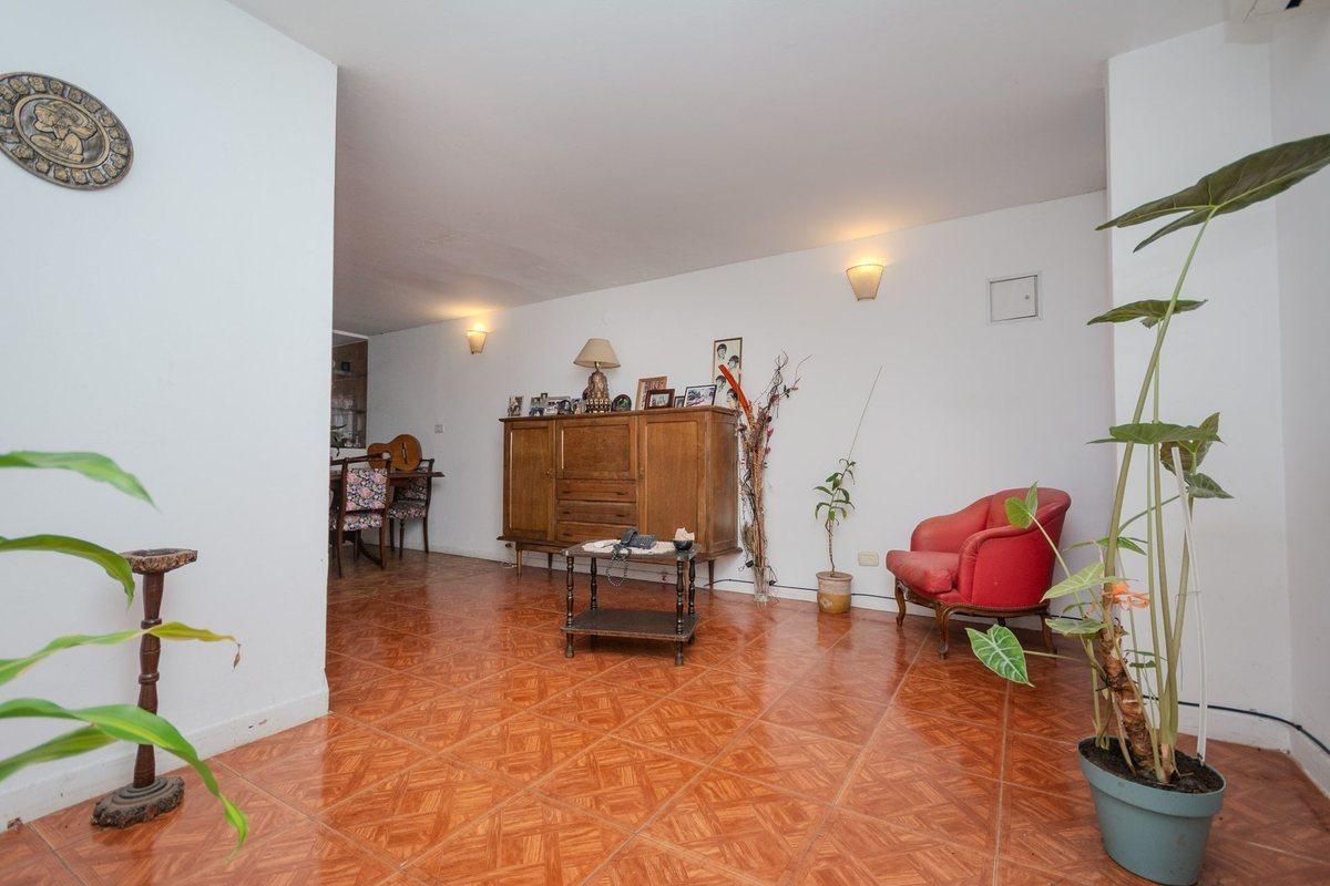Foto de VENTA PH 4 AMB V BALLESTER COCHERA PERMUTA, imagen 5