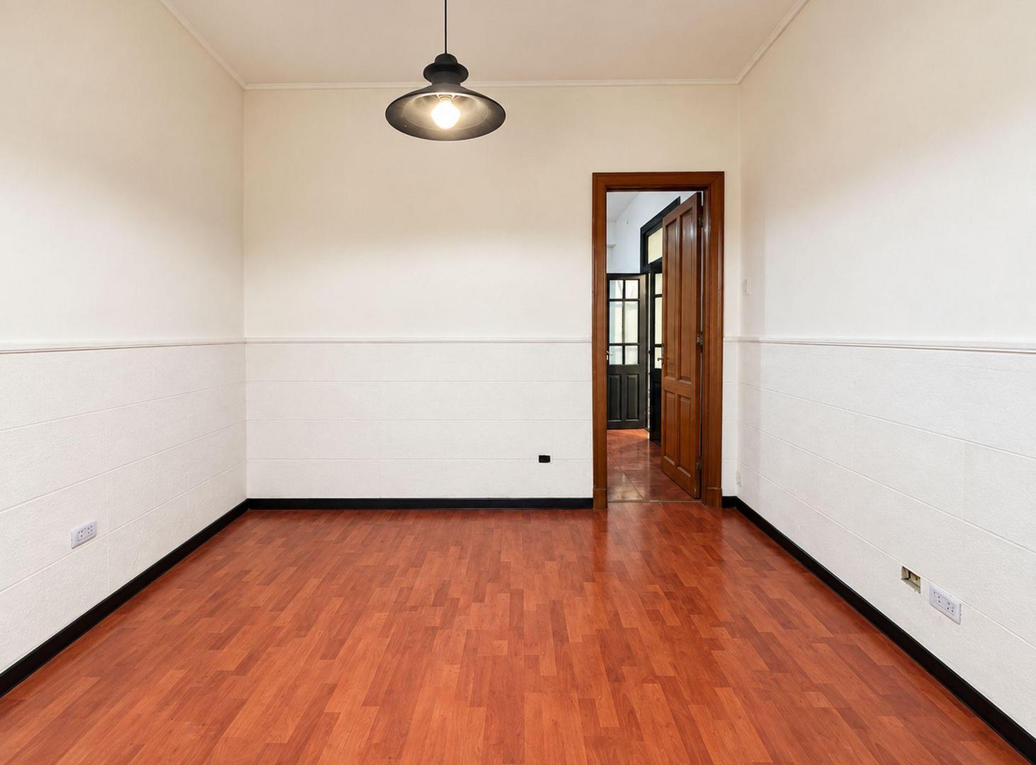 Foto de VENTA PH 3 AMB CIUDADELA CON PATIO Y LAVADERO, imagen 2
