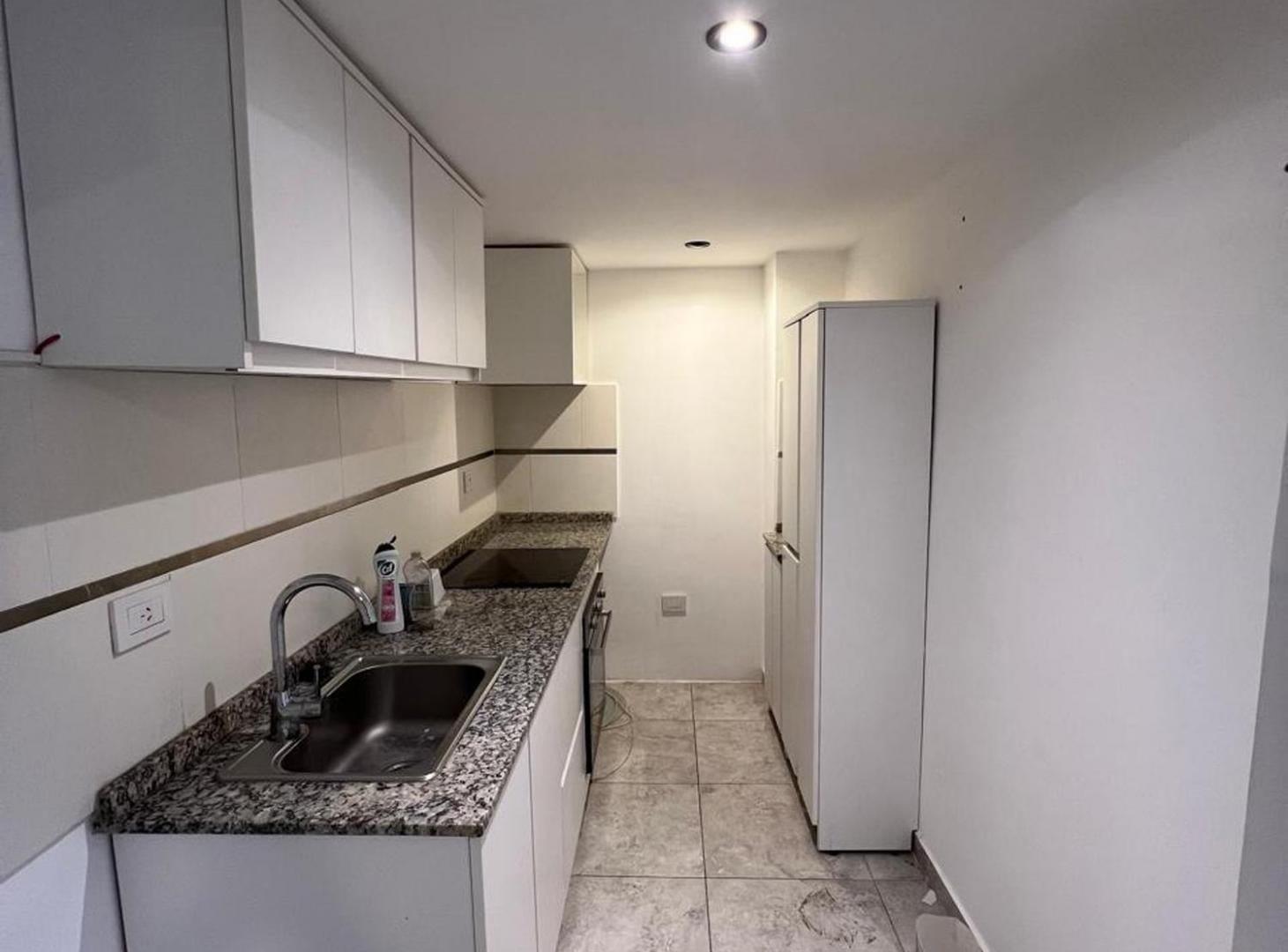Foto de Alquiler Departamento 2 ambientes c/ Balcón Haedo, imagen 1