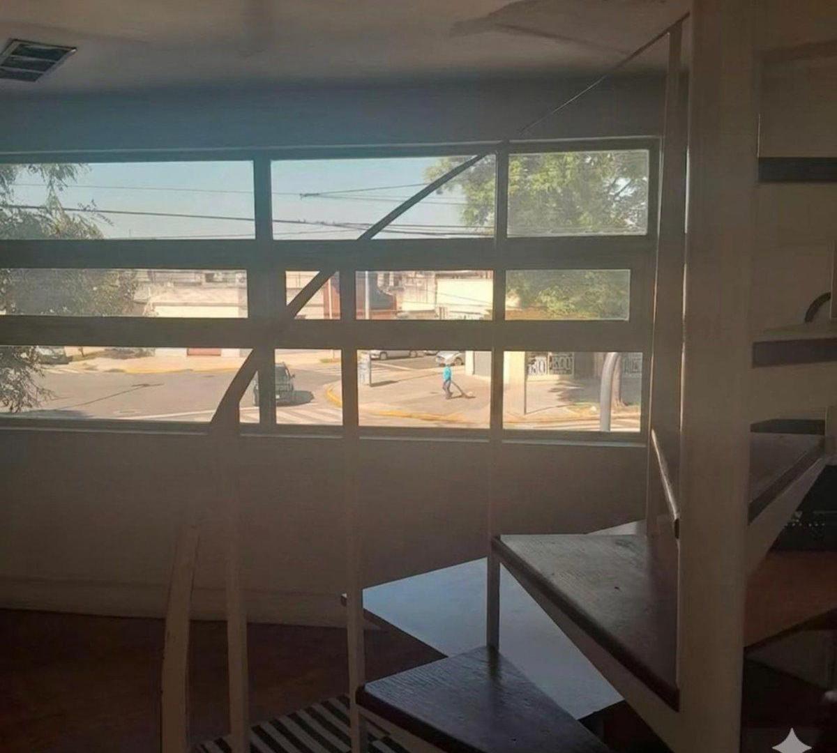Foto de Venta local comercial + vivienda PERMUTA, imagen 2