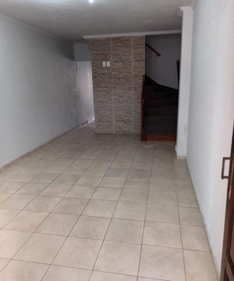 Foto de PH / DUPLEX (AMPLIO) CON PATIO Y COCHERA MORON, imagen 4
