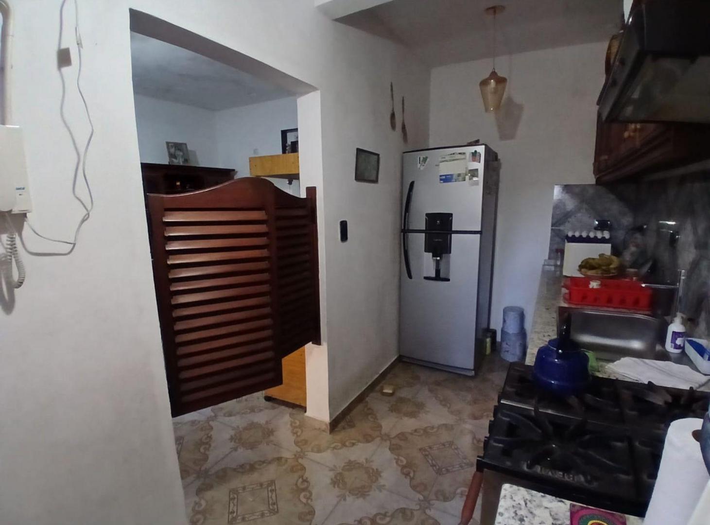 Foto de VENTA PH PALOMAR 3 AMB EN PB MAS ESTRUCTURA EN P.A, imagen 3