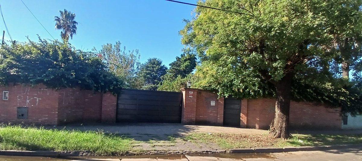 Foto de VENTA LOTE - HURLINGHAM - desarrollo multifamiliar, imagen 1