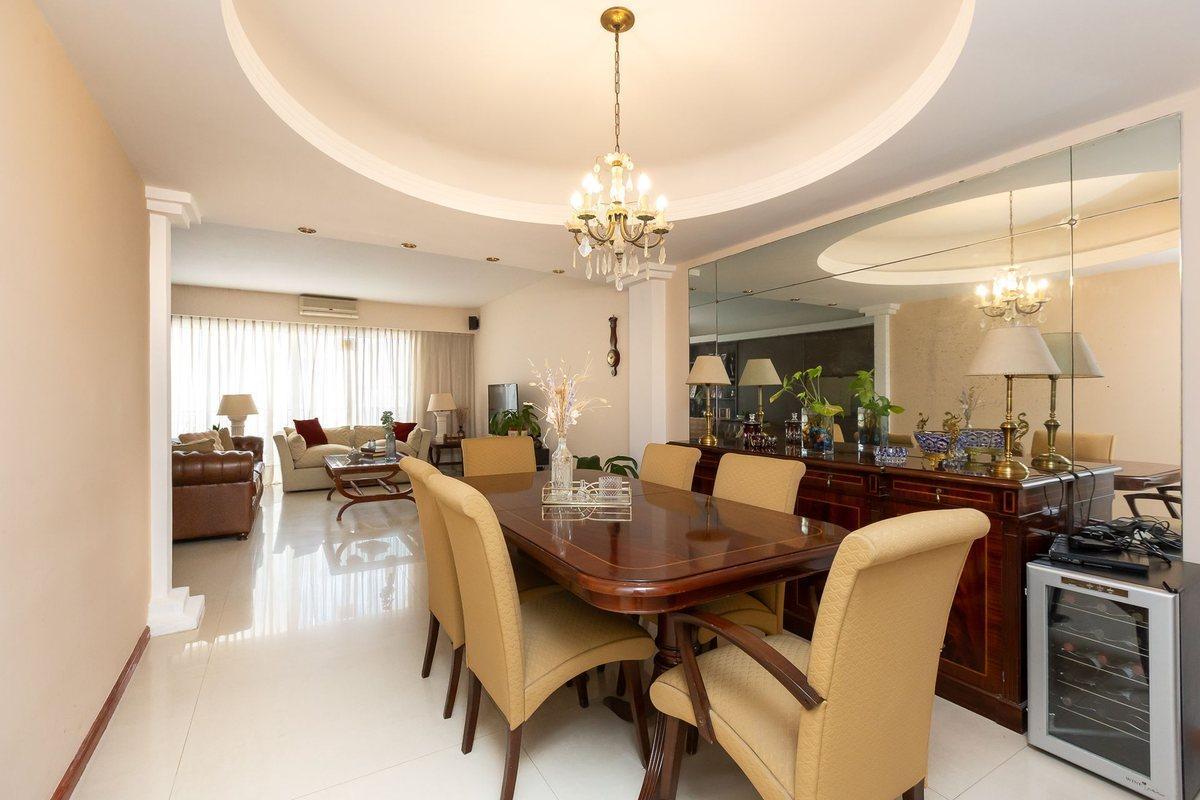 Foto de VENTA DPTO SEMIPISO 5 AMB EN BELGRANO R - PERMUTA, imagen 1