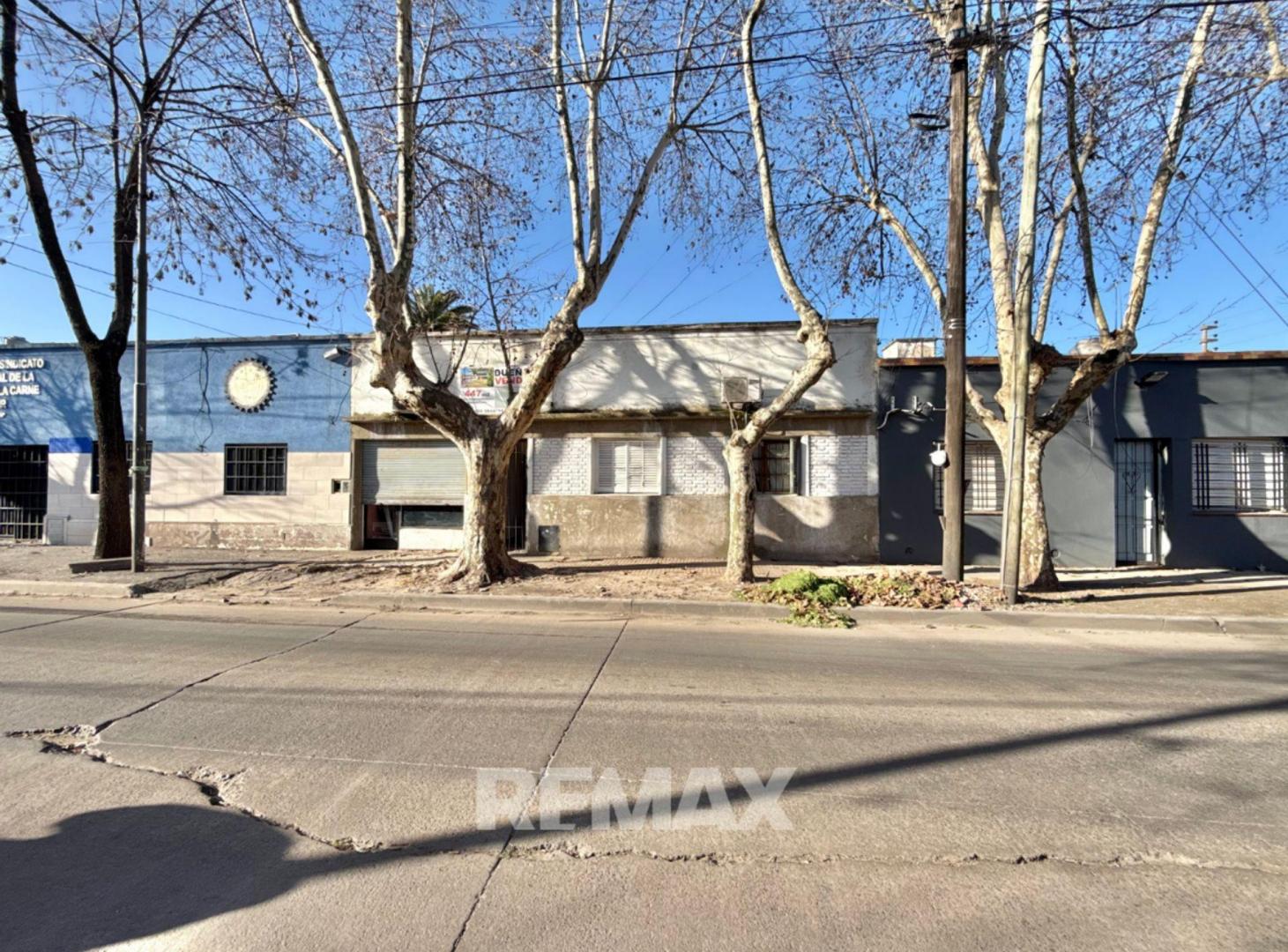 Foto de CASA EN VENTA - PILAR CENTRO A REFACCIONAR - 447m2, imagen 1