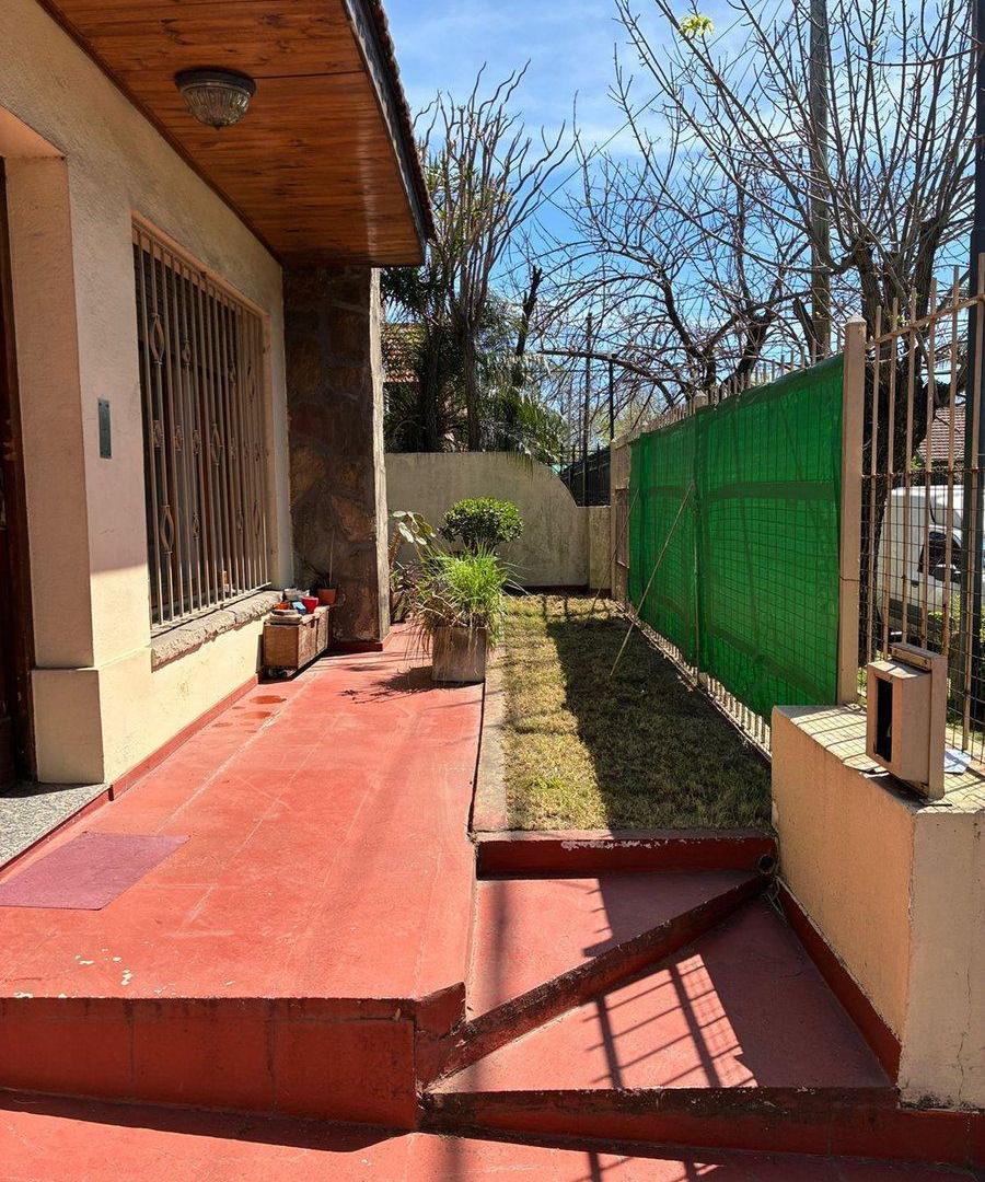 Foto de VENTA CASA 5 AMB HURLINGHAM APT CREDITO, imagen 3