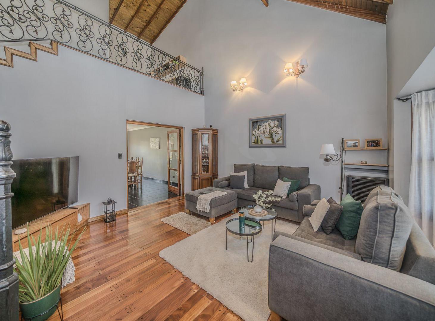 Foto de Casa en Venta 5 ambientes, Merlo Centro, imagen 2