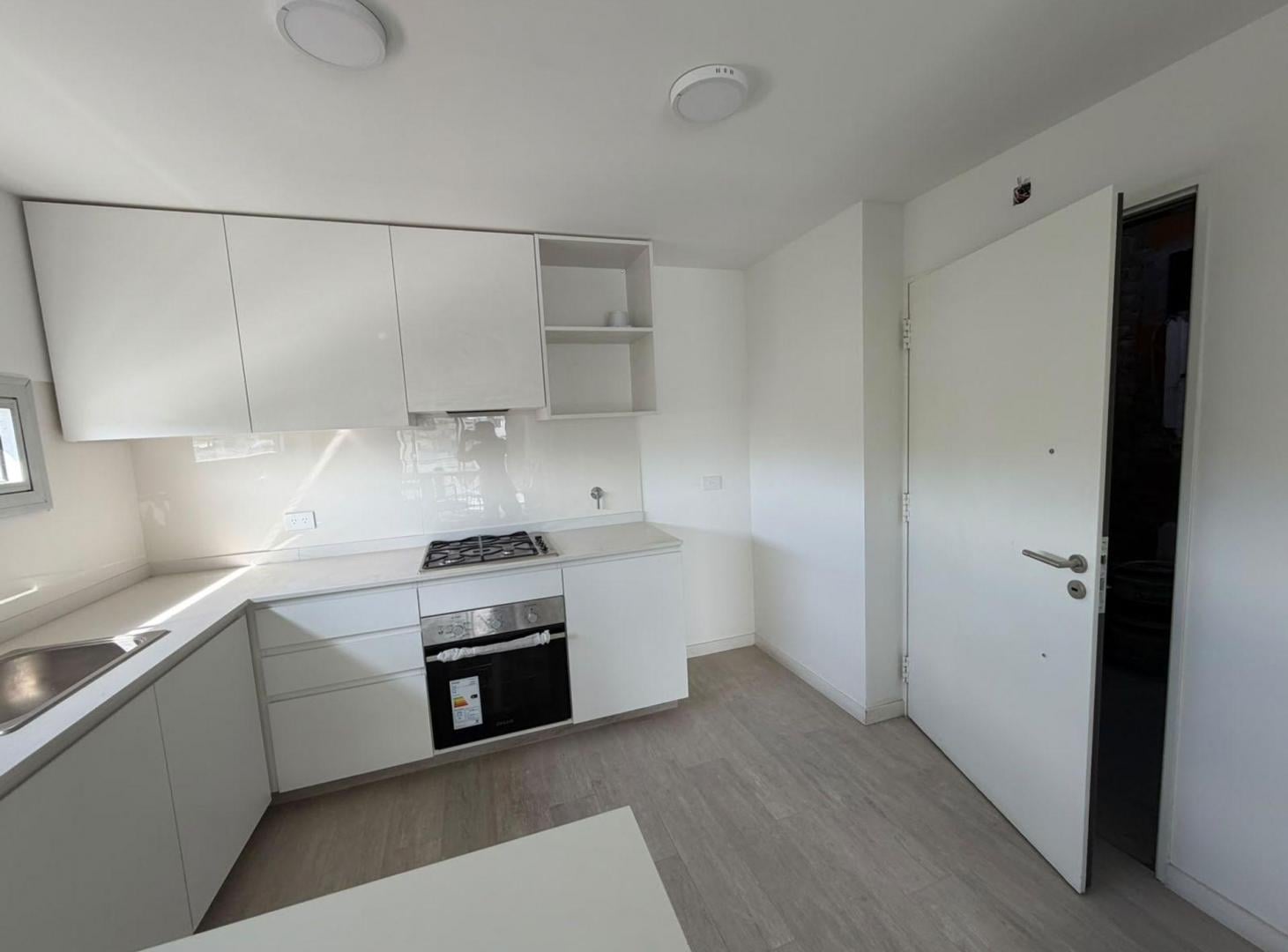 Foto de VENTA DEPTO 3 AMB DE POZO-ALMAGRO SUR, imagen 2