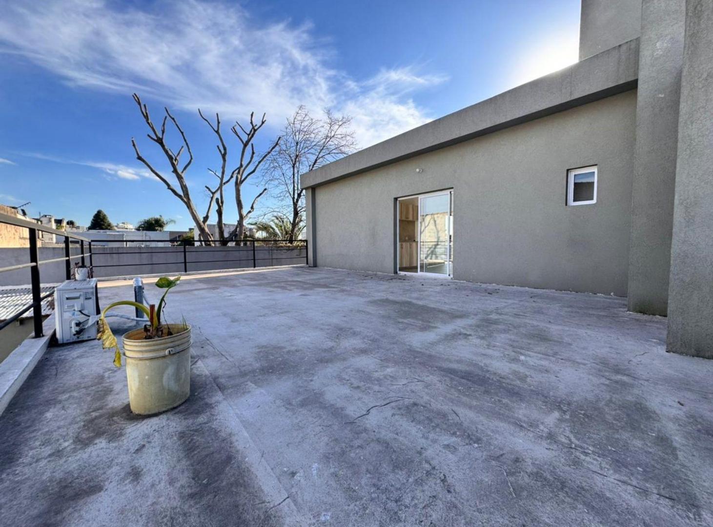 Foto de ALQUILER DE DEPTO 3AMB + PARRILLA + TERRAZA MORON, imagen 4