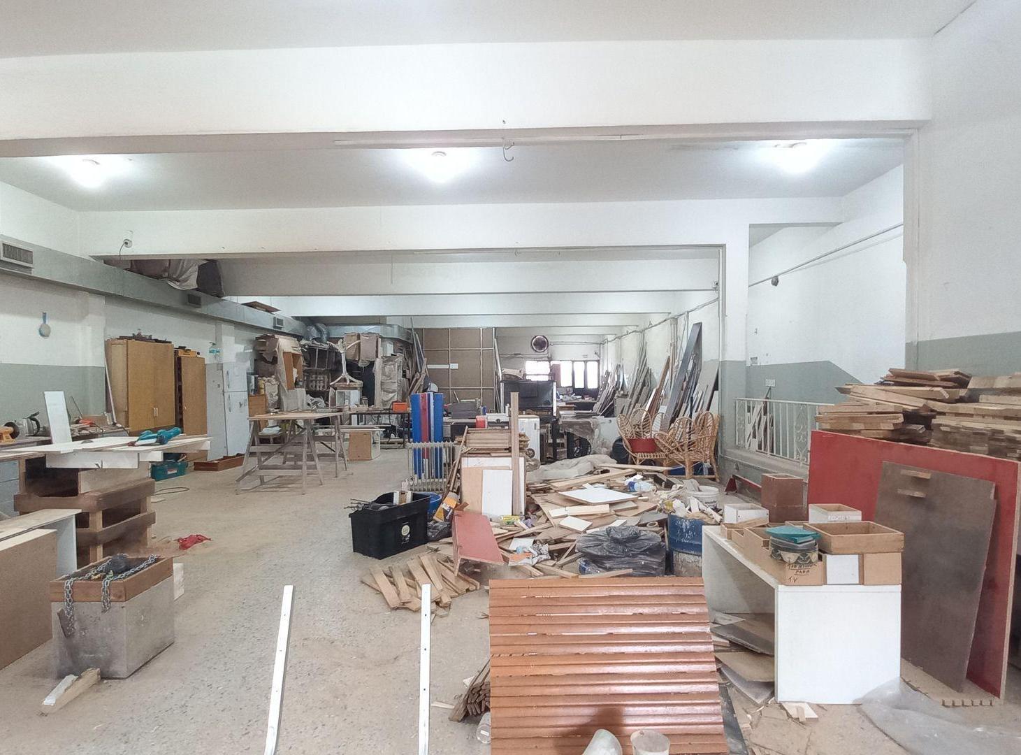 Foto de ALQUILER GALPON COMERCIAL 350 M2 - CASEROS, imagen 1