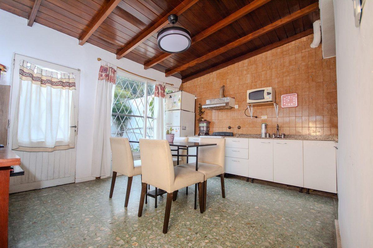 Foto de VENTA PH 4 AMB V BALLESTER COCHERA PERMUTA, imagen 3