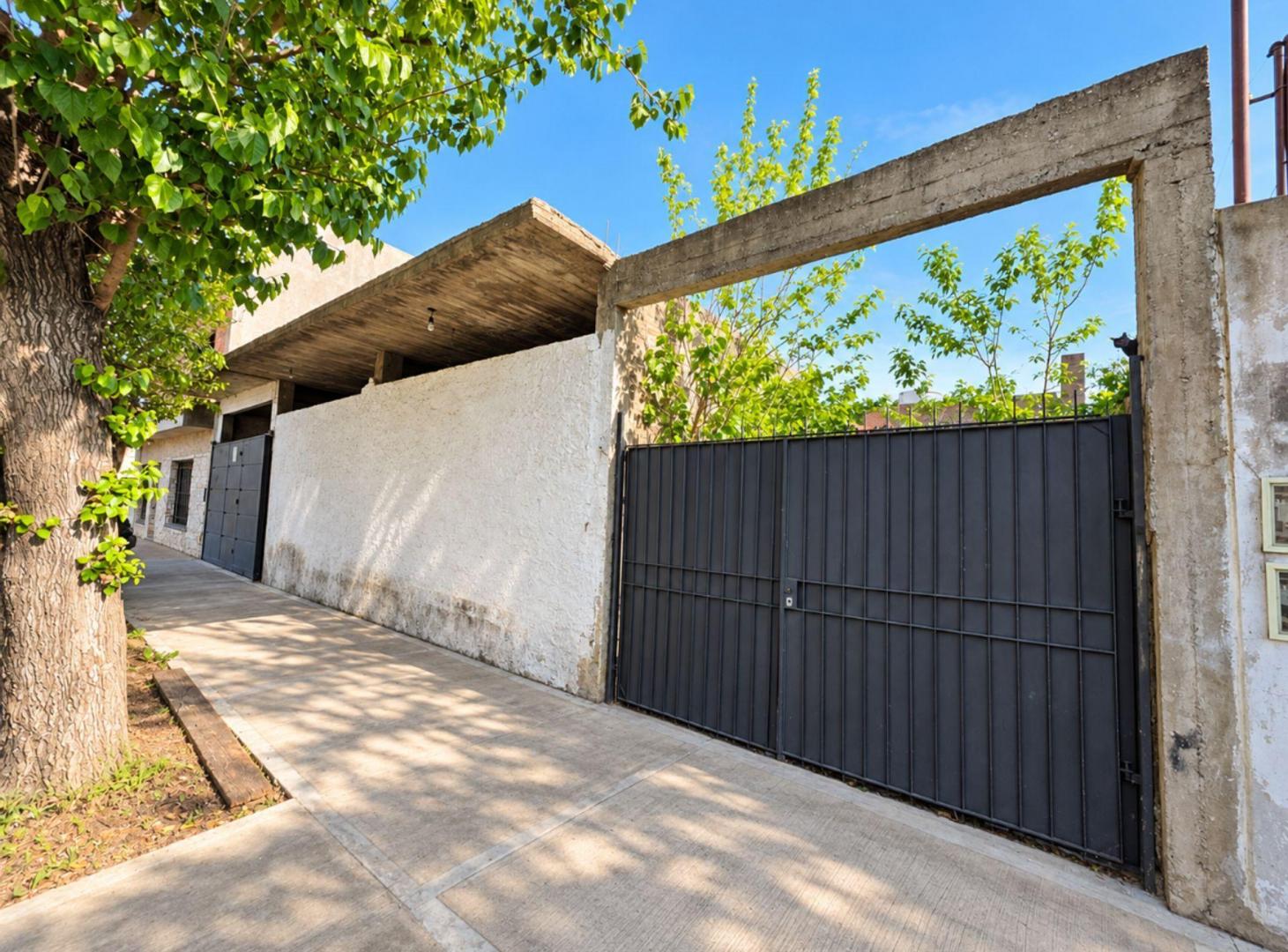 Foto de VENTA CASA 200M2 M.CORONADO CON SÓLIDA ESTRUCTURA, imagen 5