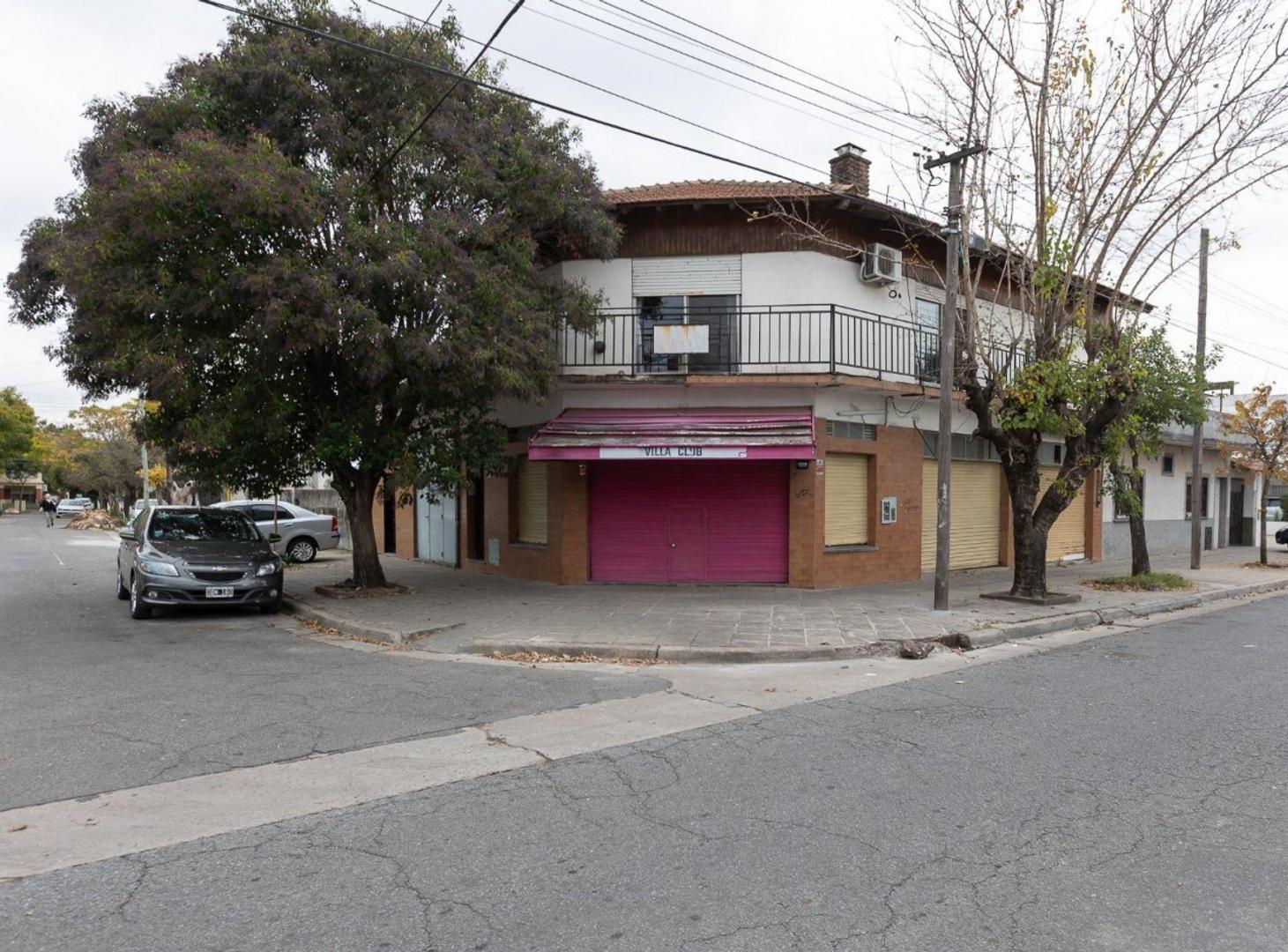 Foto de VENTA 3 PH + 2 LOCALES IDEAL PARA INVERSION, imagen 2
