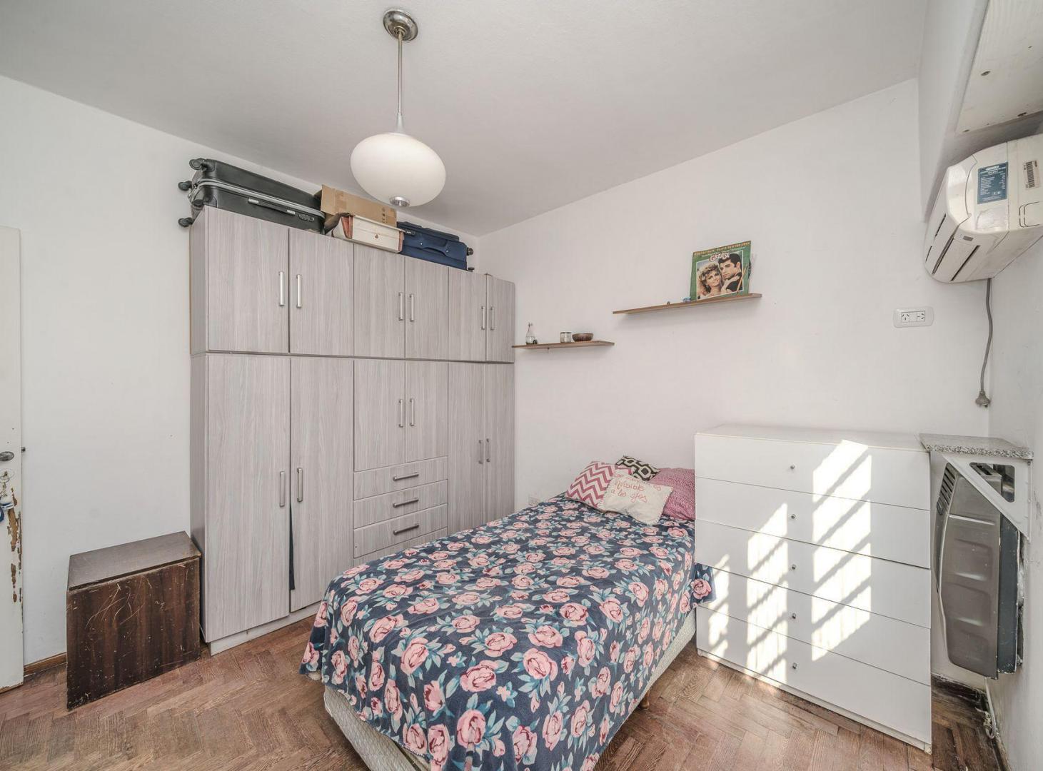 Foto de VENTA PH en MERLO CON COCHERA PATIO Y QUINCHO, imagen 3