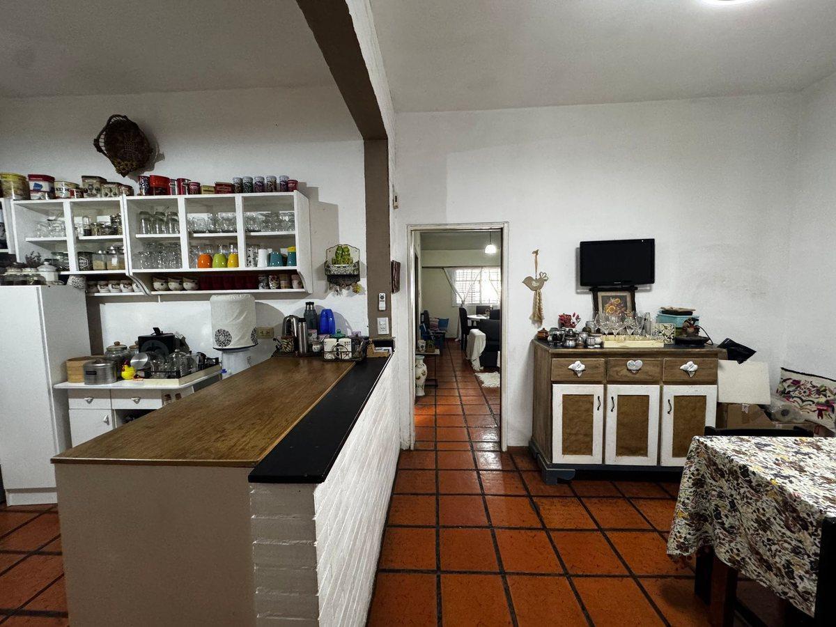 Foto de VENTA CASA 4AMB APTO CREDITO HURLINGHAM PERMUTA, imagen 4