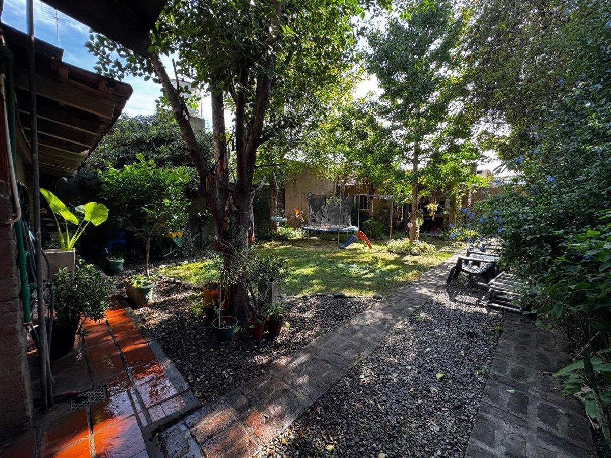 Foto de VENTA CASA 4AMB APTO CREDITO HURLINGHAM PERMUTA, imagen 1