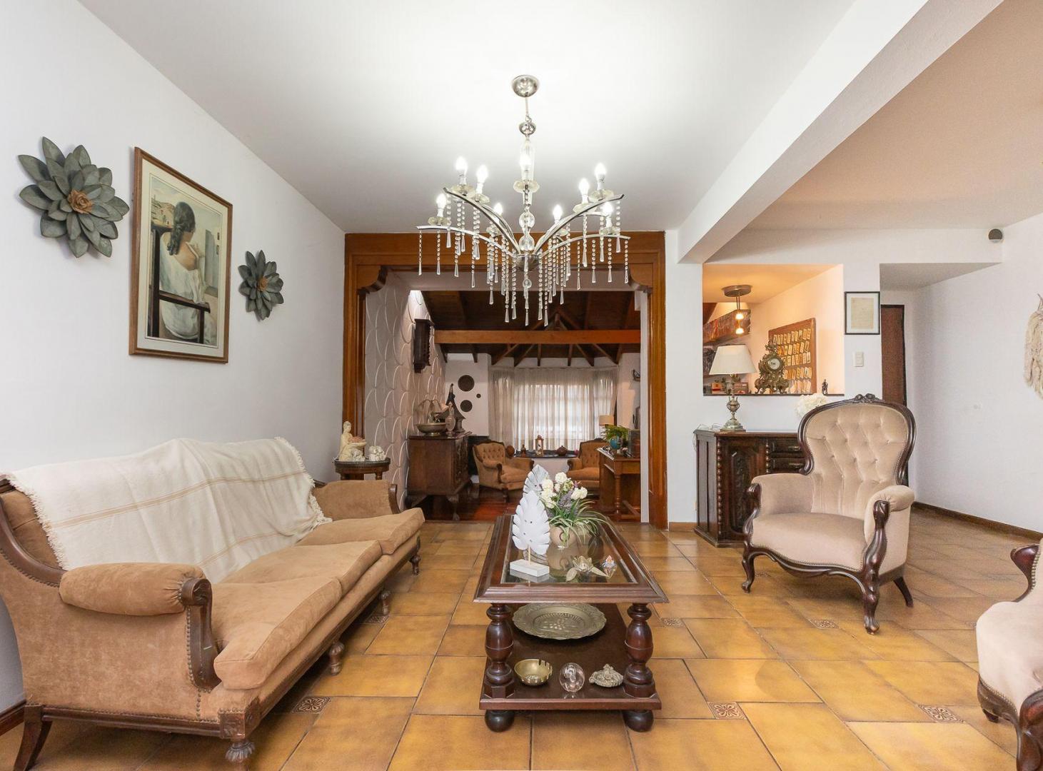 Foto de CASA VENTA 6 AMB-HURLINGHAM-APTO CREDITO -PERMUTA., imagen 4