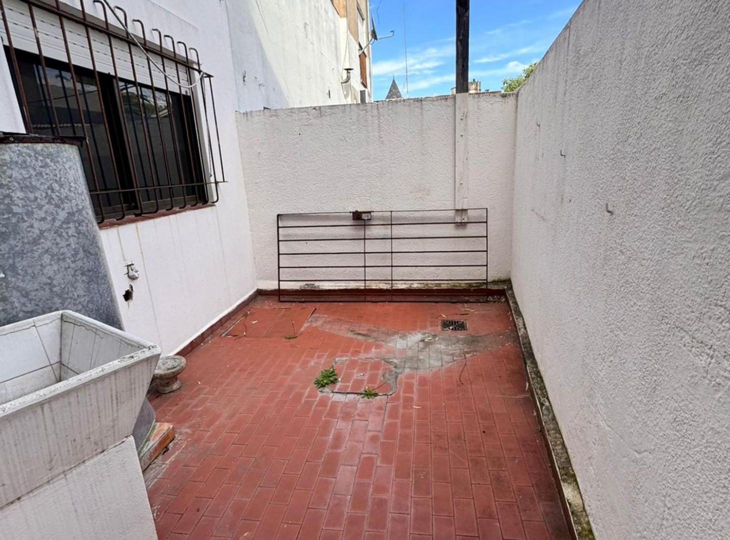 Foto de Venta de PH 3 AMB en HURLINGHAM, imagen 5