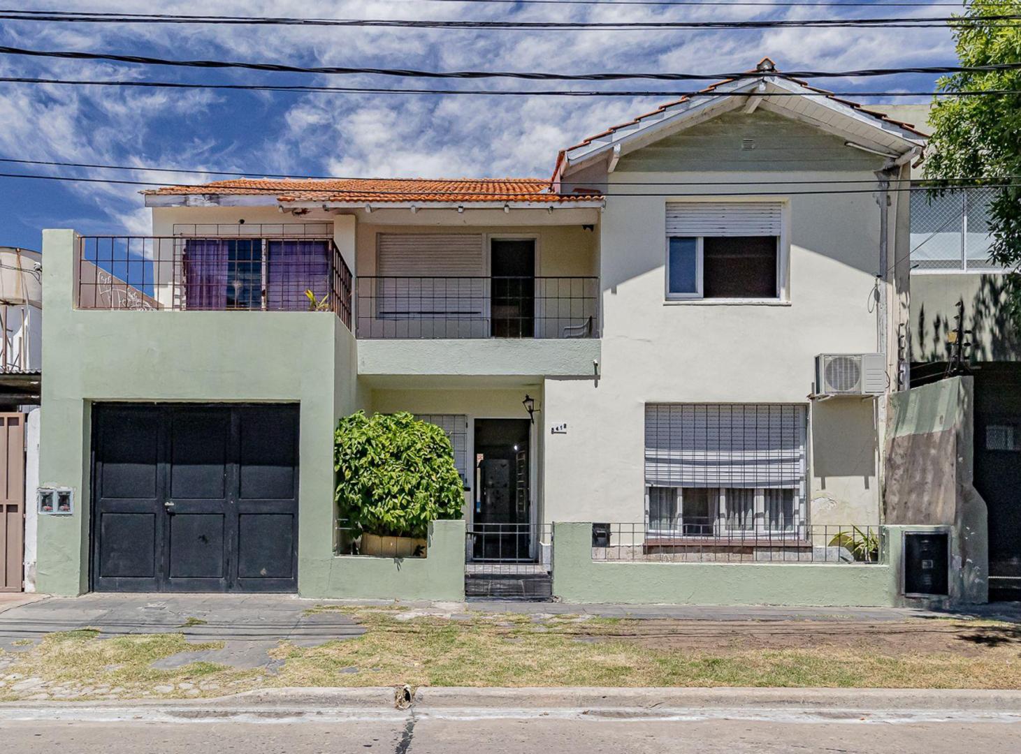Foto de CASA 5 AMBIENTES EN MARTINEZ PERMUTA FINANCIA, imagen 3