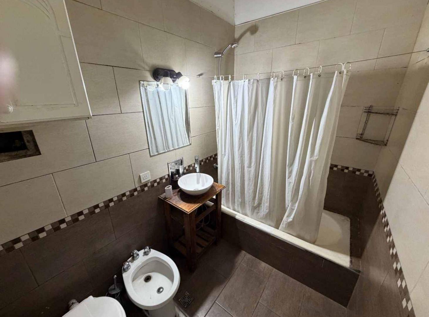 Foto de VENTA CASA LOTE PROPIO 3 AMBIENTES - EL PALOMAR, imagen 5