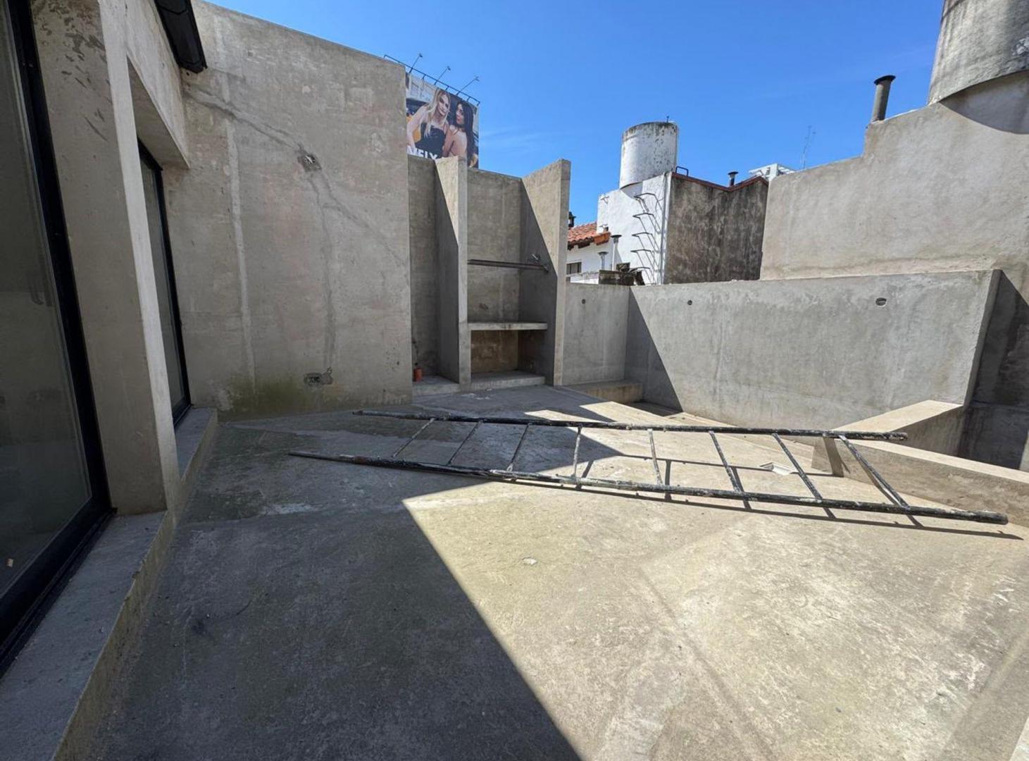 Foto de VENTA PH 6 AMB EN VICENTE LOPEZ EN CONSTRUCCION, imagen 2